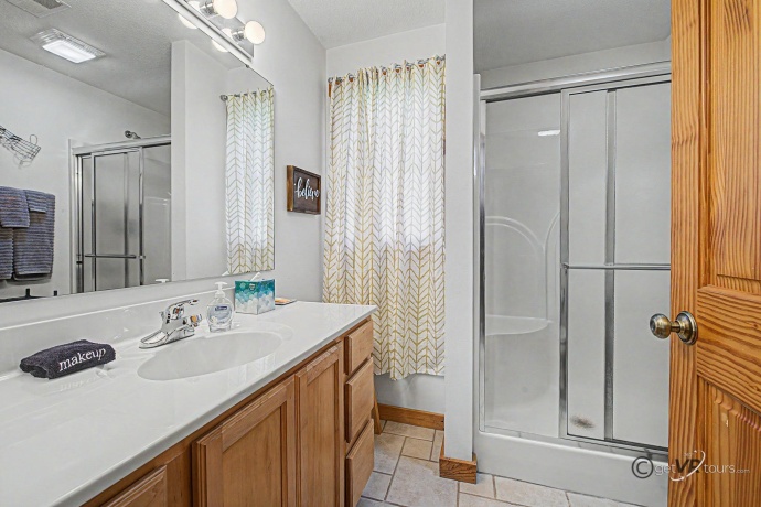 6 Aspen, GALENA, Illinois 61036, 3 Bedrooms Bedrooms, ,3 BathroomsBathrooms,House,For Sale,Aspen,202602279