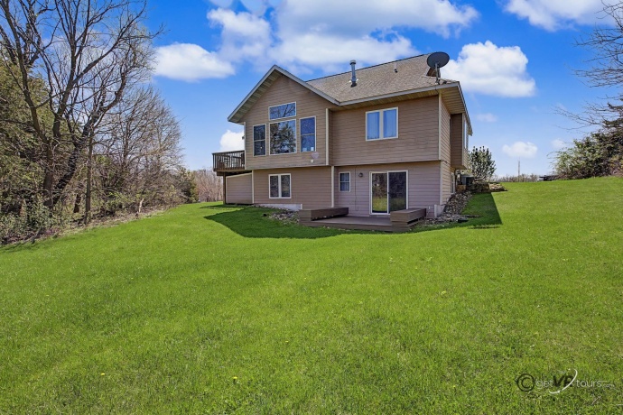 6 Aspen, GALENA, Illinois 61036, 3 Bedrooms Bedrooms, ,3 BathroomsBathrooms,House,For Sale,Aspen,202602279