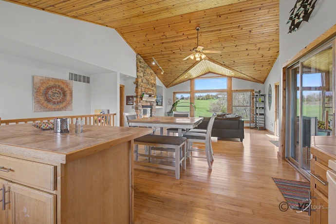 6 Aspen, GALENA, Illinois 61036, 3 Bedrooms Bedrooms, ,3 BathroomsBathrooms,House,For Sale,Aspen,202602279