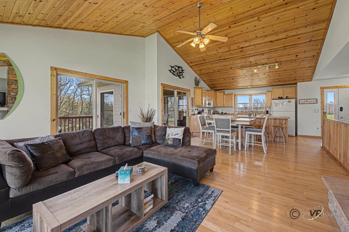 6 Aspen, GALENA, Illinois 61036, 3 Bedrooms Bedrooms, ,3 BathroomsBathrooms,House,For Sale,Aspen,202602279