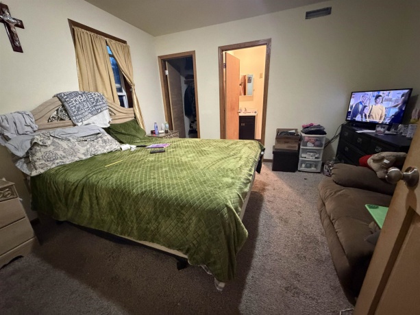 1611 Eastmoreland, ROCKFORD, Illinois 61108, 3 Bedrooms Bedrooms, ,2 BathroomsBathrooms,House,For Sale,Eastmoreland,202602283