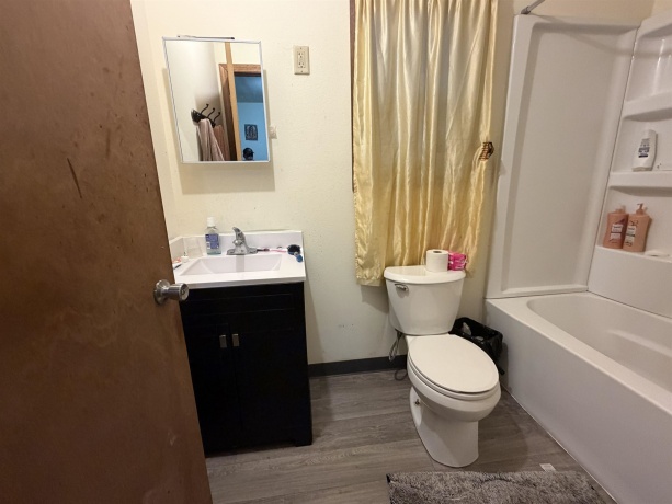 1611 Eastmoreland, ROCKFORD, Illinois 61108, 3 Bedrooms Bedrooms, ,2 BathroomsBathrooms,House,For Sale,Eastmoreland,202602283