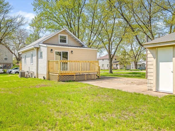 2706 Marshall, ROCKFORD, Illinois 61109, 3 Bedrooms Bedrooms, ,2 BathroomsBathrooms,House,For Sale,Marshall,202602284