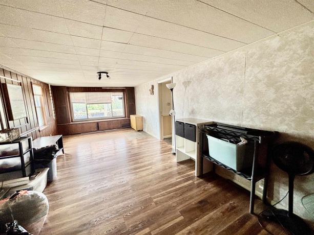 1240 Appleton, BELVIDERE, Illinois 61008, 4 Bedrooms Bedrooms, ,2 BathroomsBathrooms,House,For Sale,Appleton,202602285