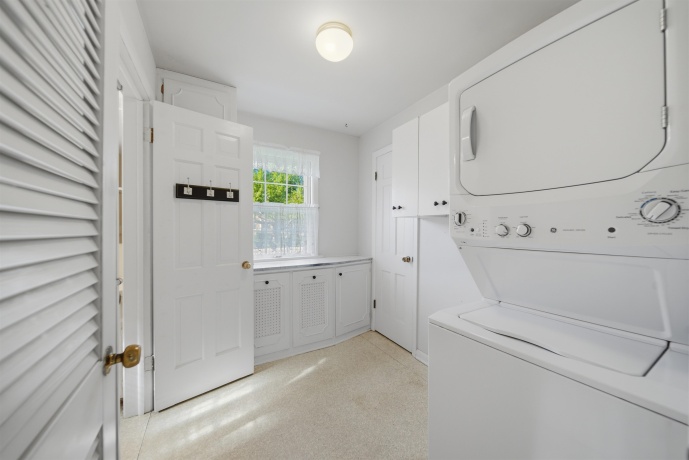 410 4th, OREGON, Illinois 61061, 3 Bedrooms Bedrooms, ,2 BathroomsBathrooms,House,For Sale,4th,202602290