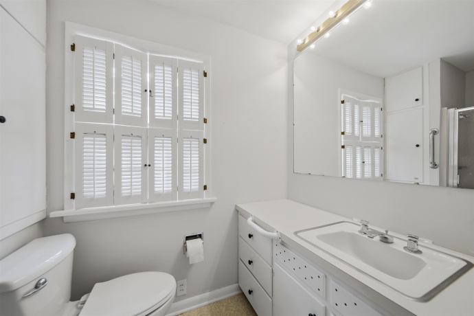 410 4th, OREGON, Illinois 61061, 3 Bedrooms Bedrooms, ,2 BathroomsBathrooms,House,For Sale,4th,202602290