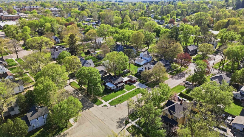 410 4th, OREGON, Illinois 61061, 3 Bedrooms Bedrooms, ,2 BathroomsBathrooms,House,For Sale,4th,202602290