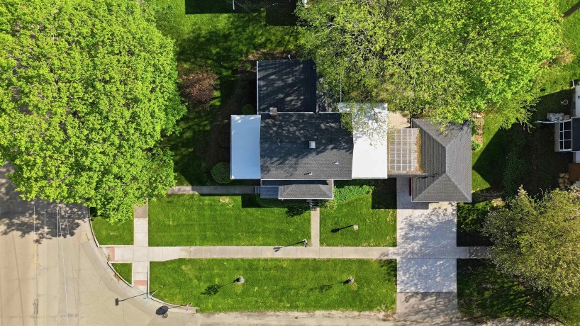 410 4th, OREGON, Illinois 61061, 3 Bedrooms Bedrooms, ,2 BathroomsBathrooms,House,For Sale,4th,202602290