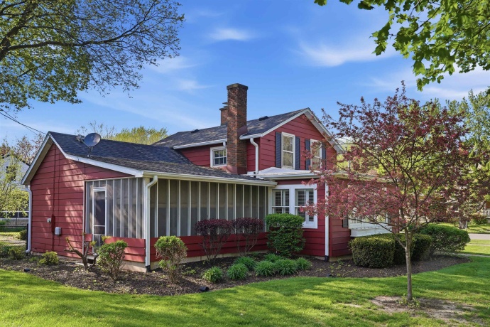 410 4th, OREGON, Illinois 61061, 3 Bedrooms Bedrooms, ,2 BathroomsBathrooms,House,For Sale,4th,202602290