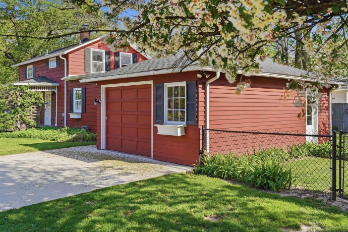 410 4th, OREGON, Illinois 61061, 3 Bedrooms Bedrooms, ,2 BathroomsBathrooms,House,For Sale,4th,202602290