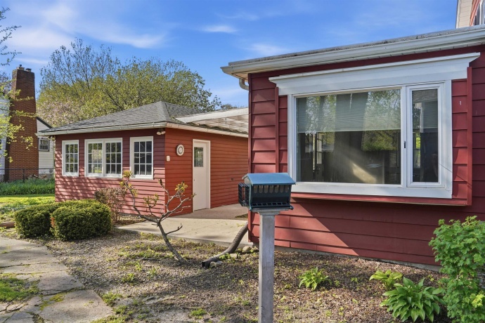 410 4th, OREGON, Illinois 61061, 3 Bedrooms Bedrooms, ,2 BathroomsBathrooms,House,For Sale,4th,202602290