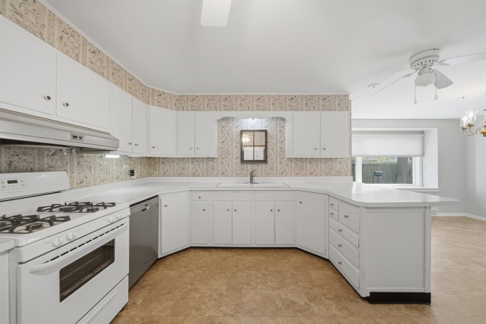 410 4th, OREGON, Illinois 61061, 3 Bedrooms Bedrooms, ,2 BathroomsBathrooms,House,For Sale,4th,202602290