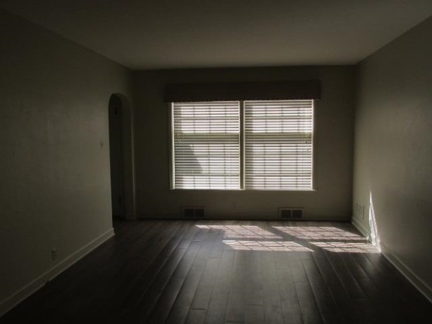 1507 Chicago, FREEPORT, Illinois 61032, 2 Bedrooms Bedrooms, ,2 BathroomsBathrooms,House,For Sale,Chicago,202602291