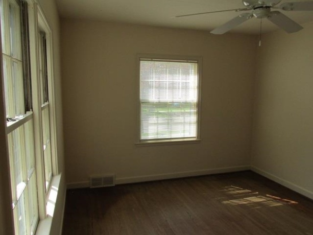 1507 Chicago, FREEPORT, Illinois 61032, 2 Bedrooms Bedrooms, ,2 BathroomsBathrooms,House,For Sale,Chicago,202602291