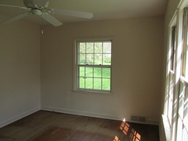 1507 Chicago, FREEPORT, Illinois 61032, 2 Bedrooms Bedrooms, ,2 BathroomsBathrooms,House,For Sale,Chicago,202602291