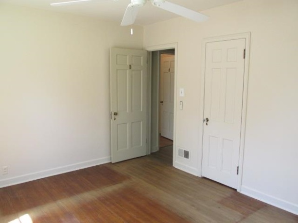 1507 Chicago, FREEPORT, Illinois 61032, 2 Bedrooms Bedrooms, ,2 BathroomsBathrooms,House,For Sale,Chicago,202602291