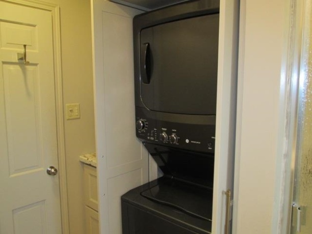 1507 Chicago, FREEPORT, Illinois 61032, 2 Bedrooms Bedrooms, ,2 BathroomsBathrooms,House,For Sale,Chicago,202602291