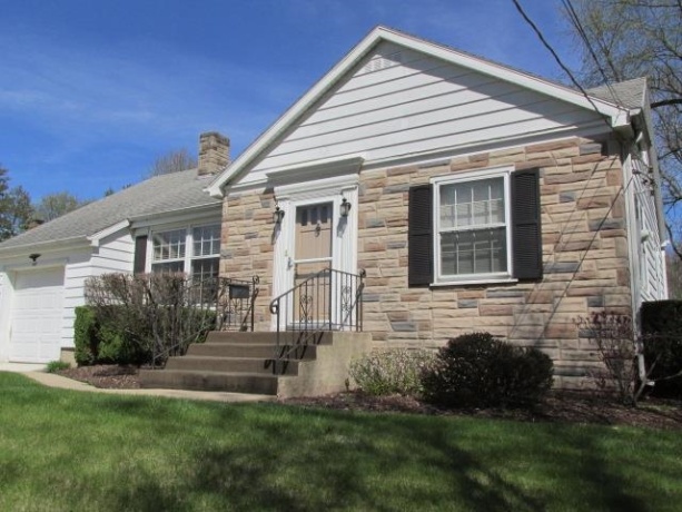 1507 Chicago, FREEPORT, Illinois 61032, 2 Bedrooms Bedrooms, ,2 BathroomsBathrooms,House,For Sale,Chicago,202602291