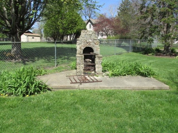 1507 Chicago, FREEPORT, Illinois 61032, 2 Bedrooms Bedrooms, ,2 BathroomsBathrooms,House,For Sale,Chicago,202602291