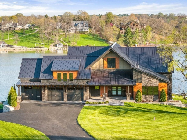 26-62 Blackwood, LAKE CARROLL, Illinois 61046, 4 Bedrooms Bedrooms, ,3 BathroomsBathrooms,House,For Sale,Blackwood,202602292