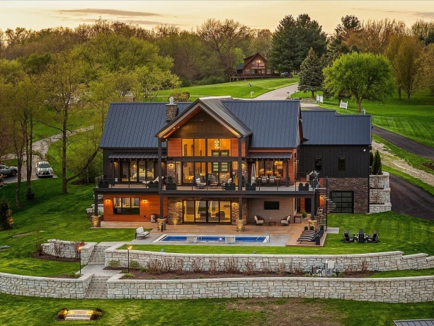 26-62 Blackwood, LAKE CARROLL, Illinois 61046, 4 Bedrooms Bedrooms, ,3 BathroomsBathrooms,House,For Sale,Blackwood,202602292