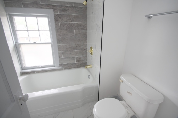 1308 Montague, ROCKFORD, Illinois 61102, ,2 Units,For Sale,Montague,202602296