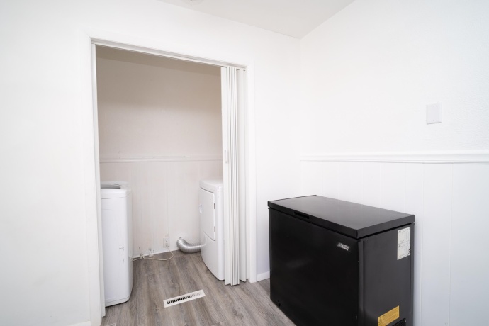 4431 Nina Terrace, ROCKFORD, Illinois 61101, 3 Bedrooms Bedrooms, ,1 BathroomBathrooms,House,For Sale,Nina Terrace,202601548