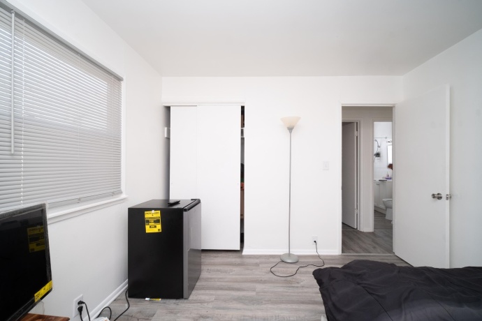 4431 Nina Terrace, ROCKFORD, Illinois 61101, 3 Bedrooms Bedrooms, ,1 BathroomBathrooms,House,For Sale,Nina Terrace,202601548