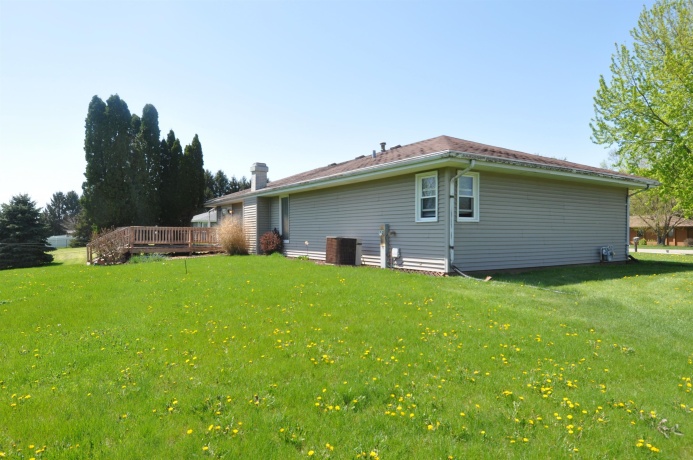 6159 UPPER RIDGE, ROSCOE, Illinois 61073, 3 Bedrooms Bedrooms, ,2 BathroomsBathrooms,House,For Sale,UPPER RIDGE,202602294