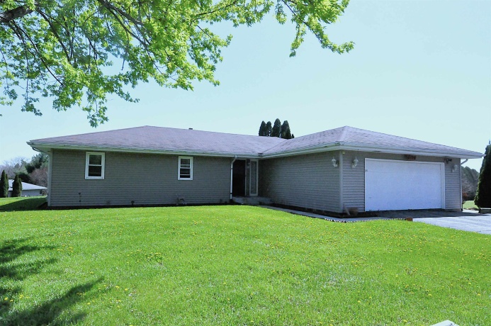6159 UPPER RIDGE, ROSCOE, Illinois 61073, 3 Bedrooms Bedrooms, ,2 BathroomsBathrooms,House,For Sale,UPPER RIDGE,202602294