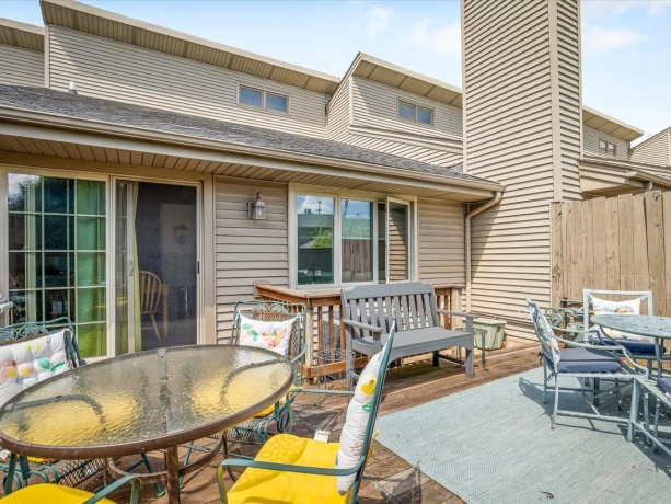 7440 Colosseum, ROCKFORD, Illinois 61107, 2 Bedrooms Bedrooms, ,1 BathroomBathrooms,Condominium,For Sale,Colosseum,202602295