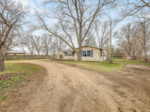 7114 Patrick, BELOIT, Wisconsin 53511, 3 Bedrooms Bedrooms, ,1 BathroomBathrooms,House,For Sale,Patrick,202602297