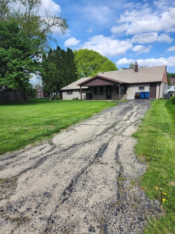 517 Wellmoor, SAVANNA, Illinois 61074, 3 Bedrooms Bedrooms, ,1 BathroomBathrooms,House,For Sale,Wellmoor,202602298