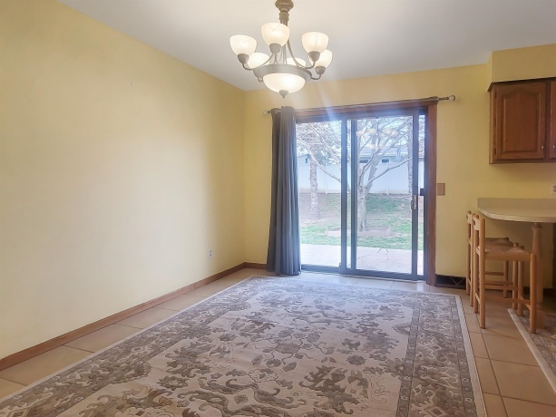 445 Peach, EAST DUBUQUE, Illinois 61025, 3 Bedrooms Bedrooms, ,2 BathroomsBathrooms,House,For Sale,Peach,202602299