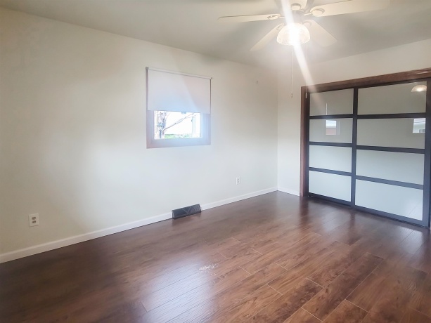 445 Peach, EAST DUBUQUE, Illinois 61025, 3 Bedrooms Bedrooms, ,2 BathroomsBathrooms,House,For Sale,Peach,202602299