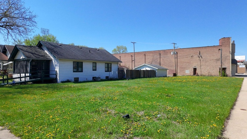 1116 Auburn, ROCKFORD, Illinois 61103, ,Land,For Sale,Auburn,202602301