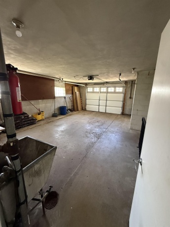 107 Doresella, LOVES PARK, Illinois 61111, 3 Bedrooms Bedrooms, ,1 BathroomBathrooms,House,For Sale,Doresella,202602302