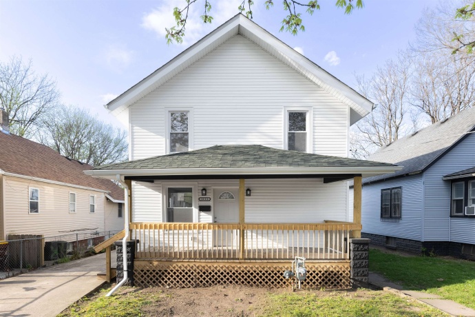 1111 Loomis, ROCKFORD, Illinois 61102, 4 Bedrooms Bedrooms, ,1 BathroomBathrooms,House,For Sale,Loomis,202602303