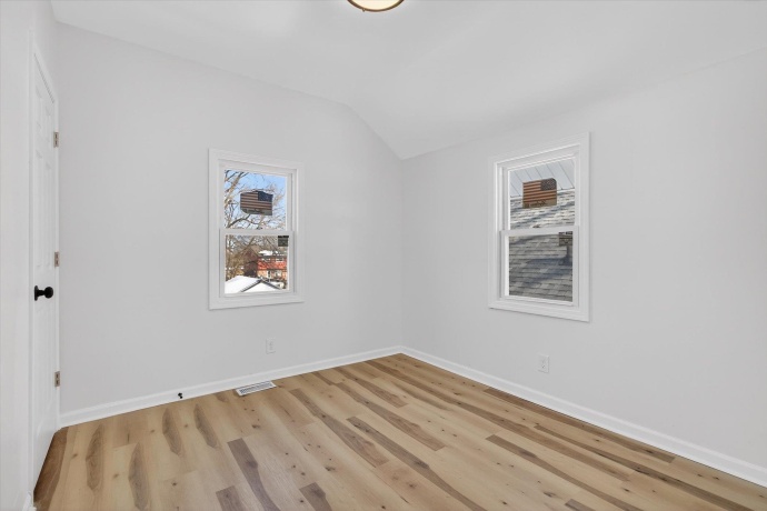 1111 Loomis, ROCKFORD, Illinois 61102, 4 Bedrooms Bedrooms, ,1 BathroomBathrooms,House,For Sale,Loomis,202602303