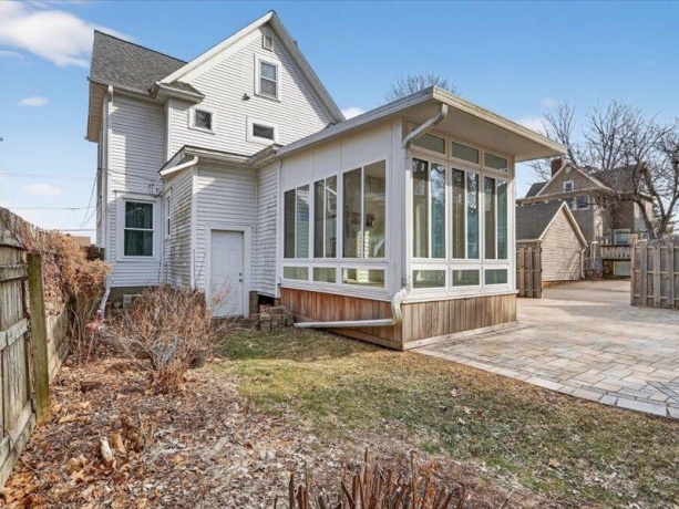 14 Harlem, FREEPORT, Illinois 61032, 3 Bedrooms Bedrooms, ,1 BathroomBathrooms,House,For Sale,Harlem,202602305