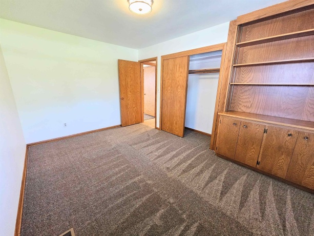 7540 Ivory, ROCKFORD, Illinois 61108, 3 Bedrooms Bedrooms, ,2 BathroomsBathrooms,House,For Sale,Ivory,202602307