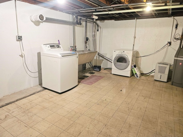 7540 Ivory, ROCKFORD, Illinois 61108, 3 Bedrooms Bedrooms, ,2 BathroomsBathrooms,House,For Sale,Ivory,202602307