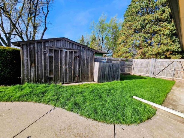 7540 Ivory, ROCKFORD, Illinois 61108, 3 Bedrooms Bedrooms, ,2 BathroomsBathrooms,House,For Sale,Ivory,202602307