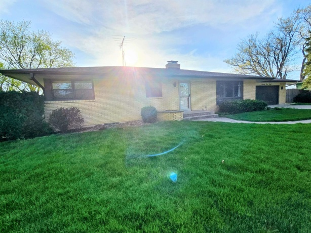 7540 Ivory, ROCKFORD, Illinois 61108, 3 Bedrooms Bedrooms, ,2 BathroomsBathrooms,House,For Sale,Ivory,202602307