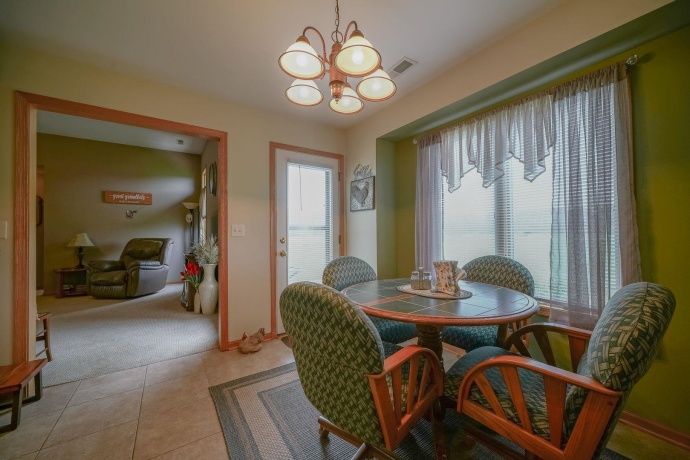 114 Katies Way, MOUNT MORRIS, Illinois 61054, 2 Bedrooms Bedrooms, ,2 BathroomsBathrooms,Condominium,For Sale,Katies Way,202602069