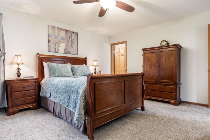 6658 Nestlewood, ROSCOE, Illinois 61073, 4 Bedrooms Bedrooms, ,2 BathroomsBathrooms,House,For Sale,Nestlewood,202602099