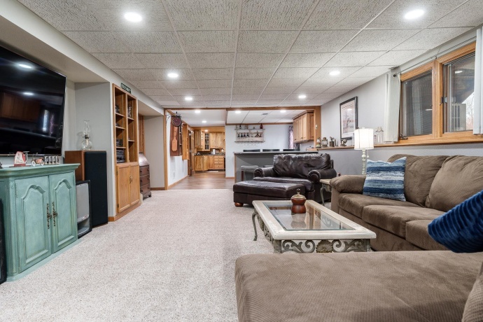 6658 Nestlewood, ROSCOE, Illinois 61073, 4 Bedrooms Bedrooms, ,2 BathroomsBathrooms,House,For Sale,Nestlewood,202602099