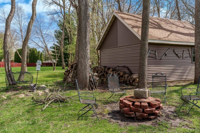 6658 Nestlewood, ROSCOE, Illinois 61073, 4 Bedrooms Bedrooms, ,2 BathroomsBathrooms,House,For Sale,Nestlewood,202602099