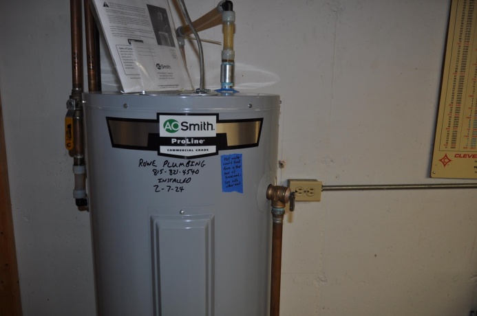 3001 Countryside, FREEPORT, Illinois 61032, 3 Bedrooms Bedrooms, ,2 BathroomsBathrooms,House,For Sale,Countryside,202602312