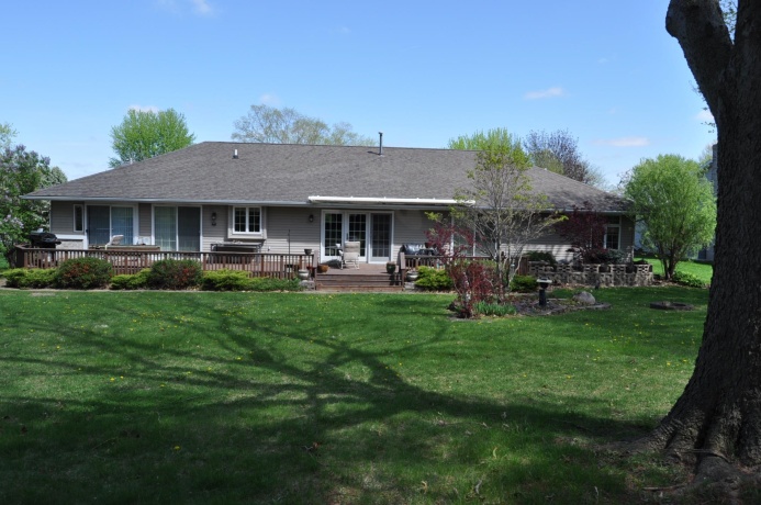 3001 Countryside, FREEPORT, Illinois 61032, 3 Bedrooms Bedrooms, ,2 BathroomsBathrooms,House,For Sale,Countryside,202602312